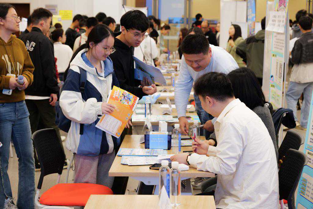 古代皇宫中年轻女官为何下场都极惨？其实原因很简单！