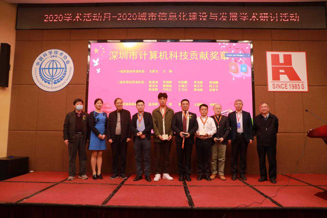 黄毅清被判15年，怕是半个娱乐圈都要排队放鞭炮…