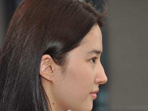 三大星座桃花财神双加持！未来30天运势起飞，接住财运桃花好运！