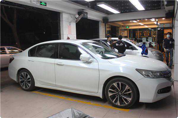 都是谁在用 DeepSeek “算命”啊？劝你真的不要……