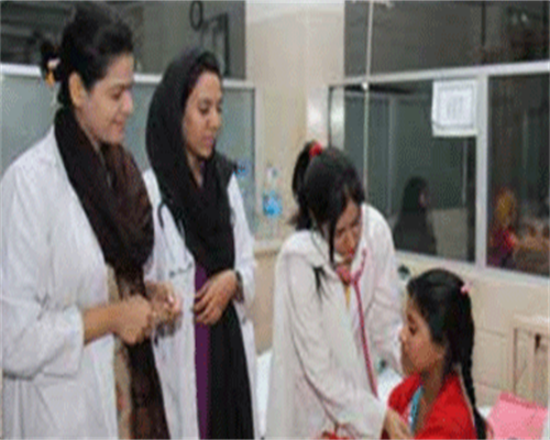 故事：500万美金拍下陆兮，顾遇年要让所有碰过陆兮的人后悔