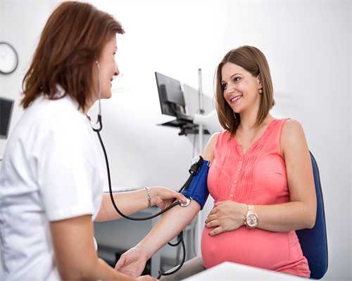 一个吻差点杀死3岁大宝和腹中胎儿