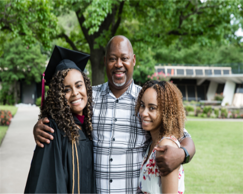 俗话说：“穷不搬家，富不迁坟，生意不好改大门”，有道理吗？