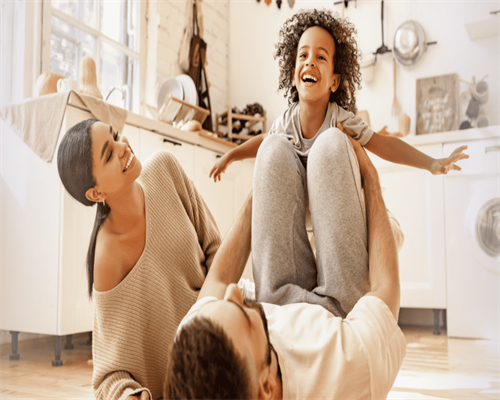 最近微信上很流行的句子，会有始料不及的运气，会有突如其来的欢喜