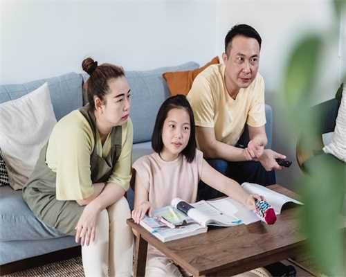 星侍塔罗：天蝎座10月下半月爱情运势，感情不柔和，猜忌质疑